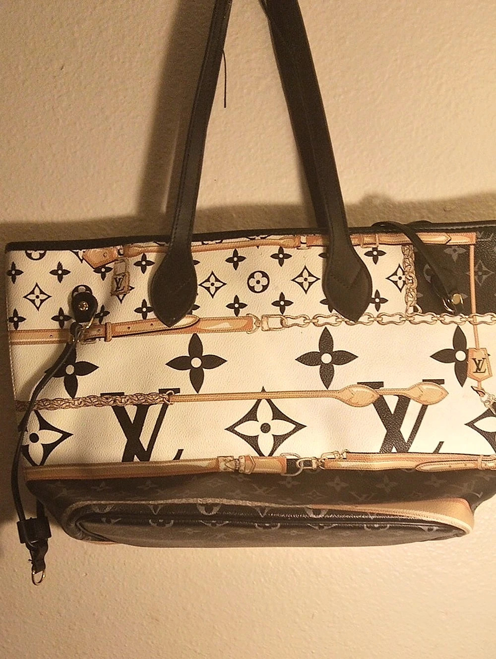 Fashion Bagn Tote Bag in White & Brown